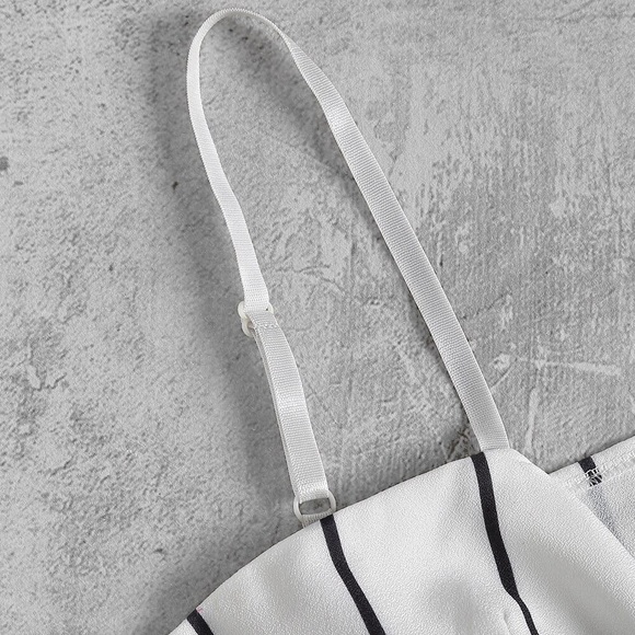 B&W Striped Pants / Crop Top Set - Picture 3 of 4